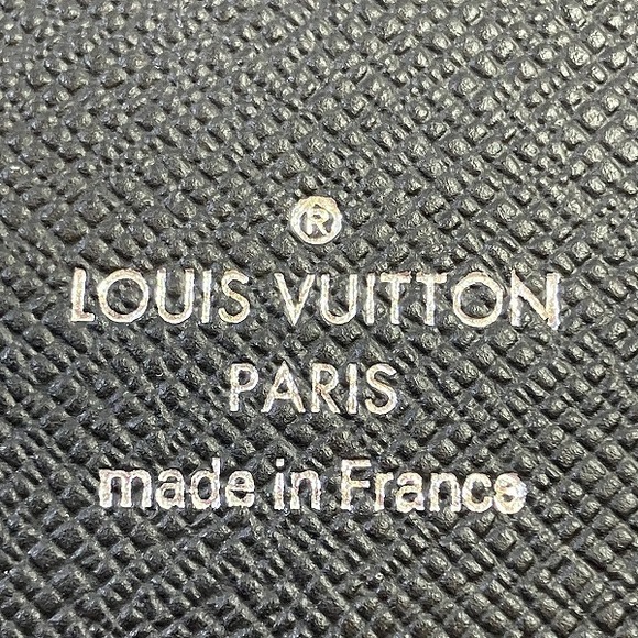 Louis Vuitton Louis Vuitton Taiga Long Wallet M33402 Leather Long Wallet M33402 - Picture 4 of 9